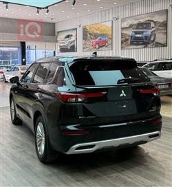 ميتسوبيشي اوتلاندر